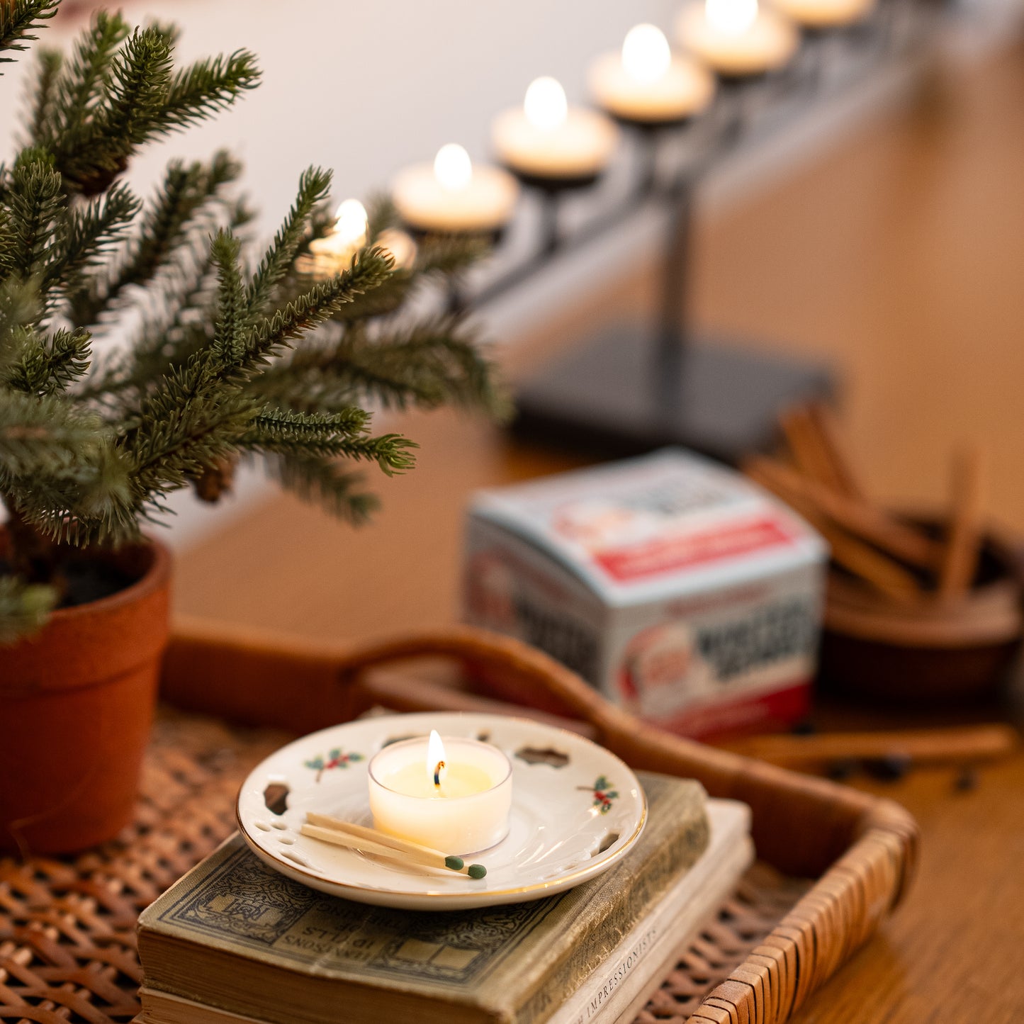 Winter Berry Tea Light Candles